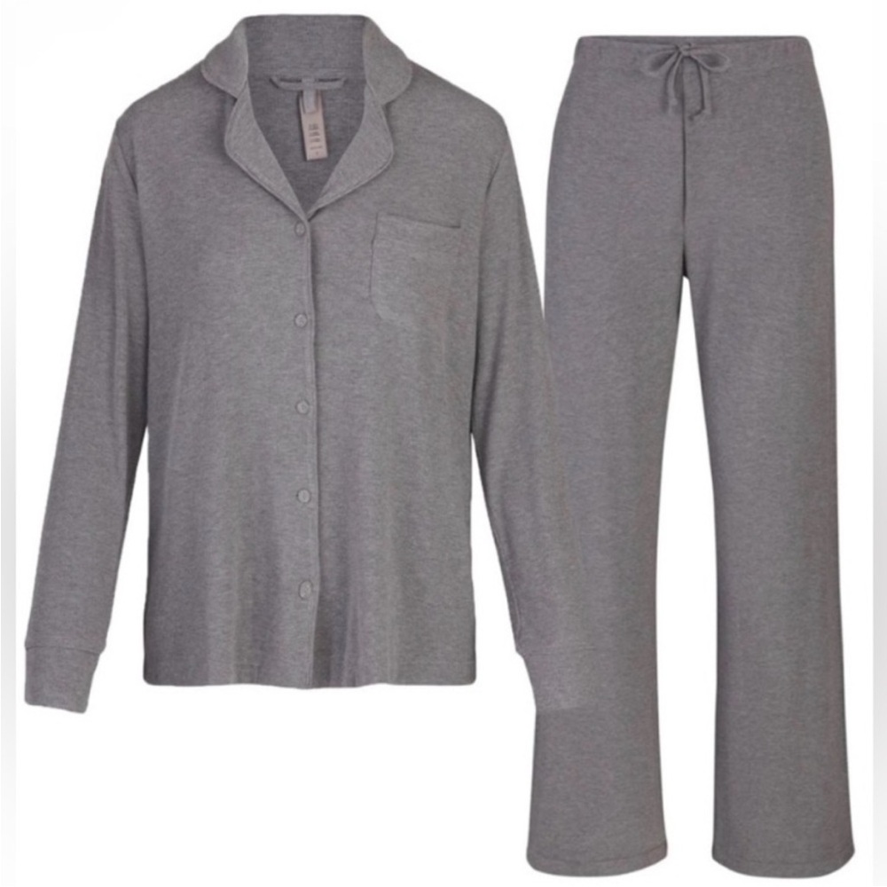 SKIMS Soft Lounge Grey Women's Pajama Set